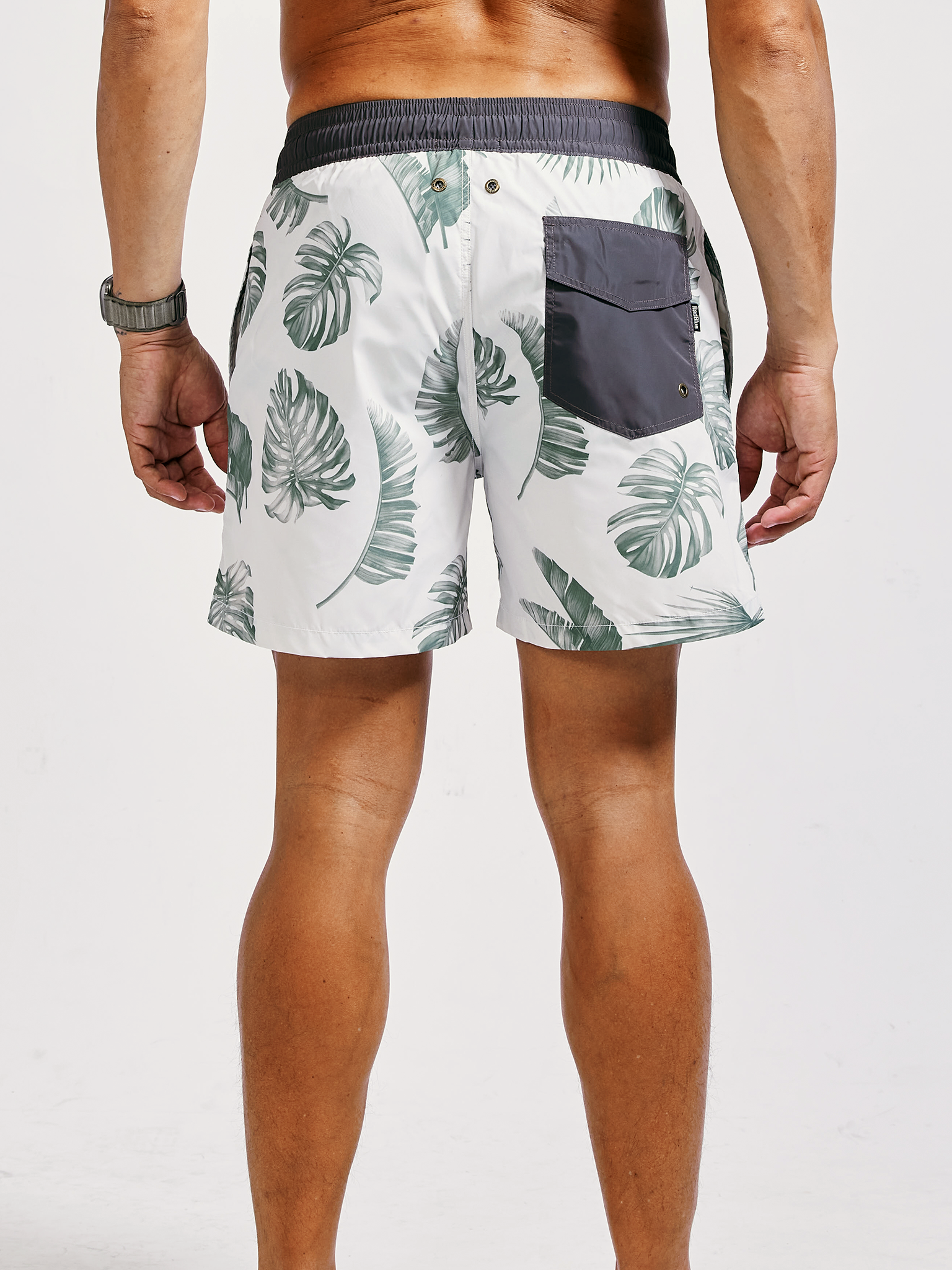 LuxeShell® ボードショーツ【LEF】