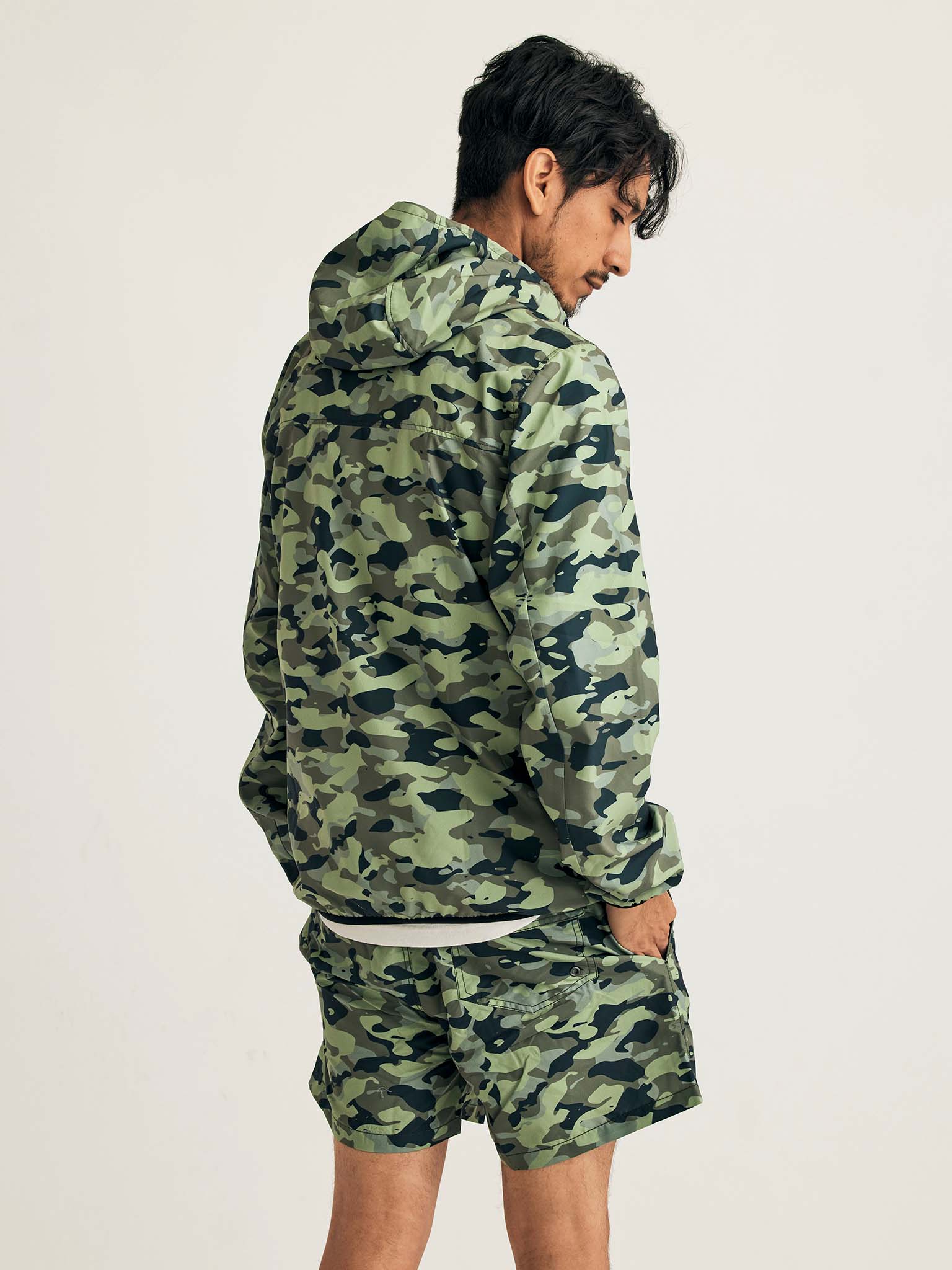 マウンテンパーカー【CAMO】