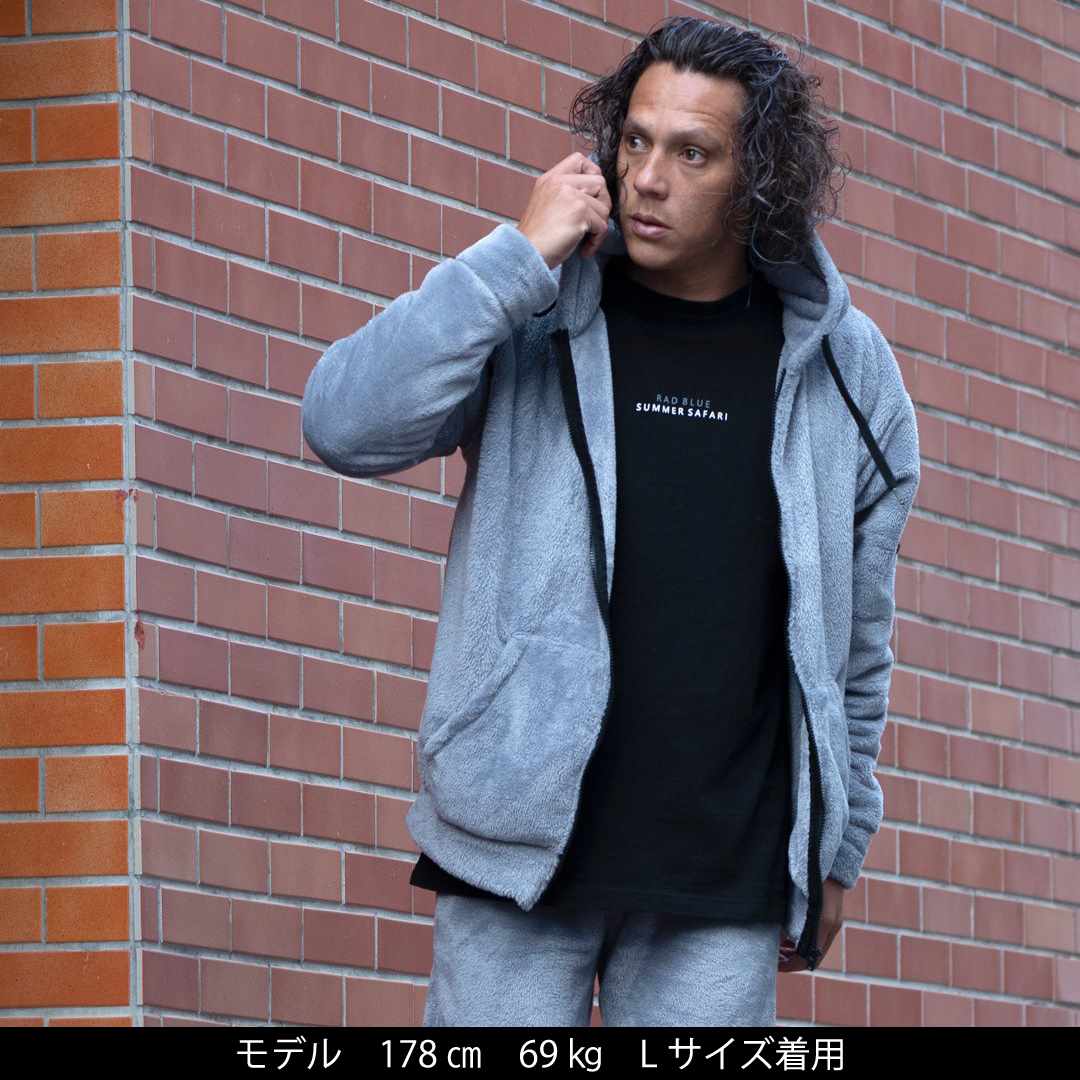ボアフリースジップパーカー