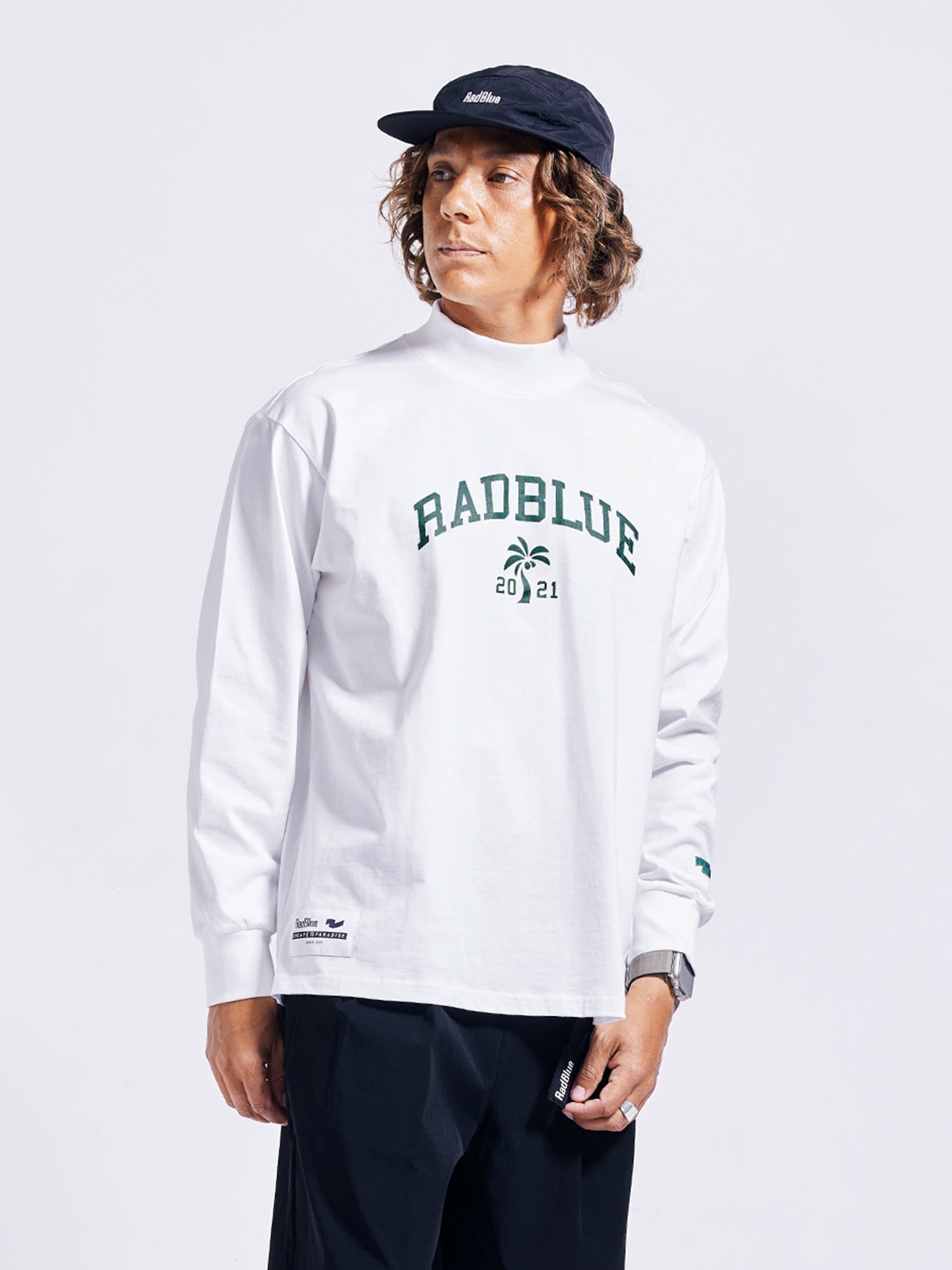 DrySilkyCotton®モックネックロングスリーブ