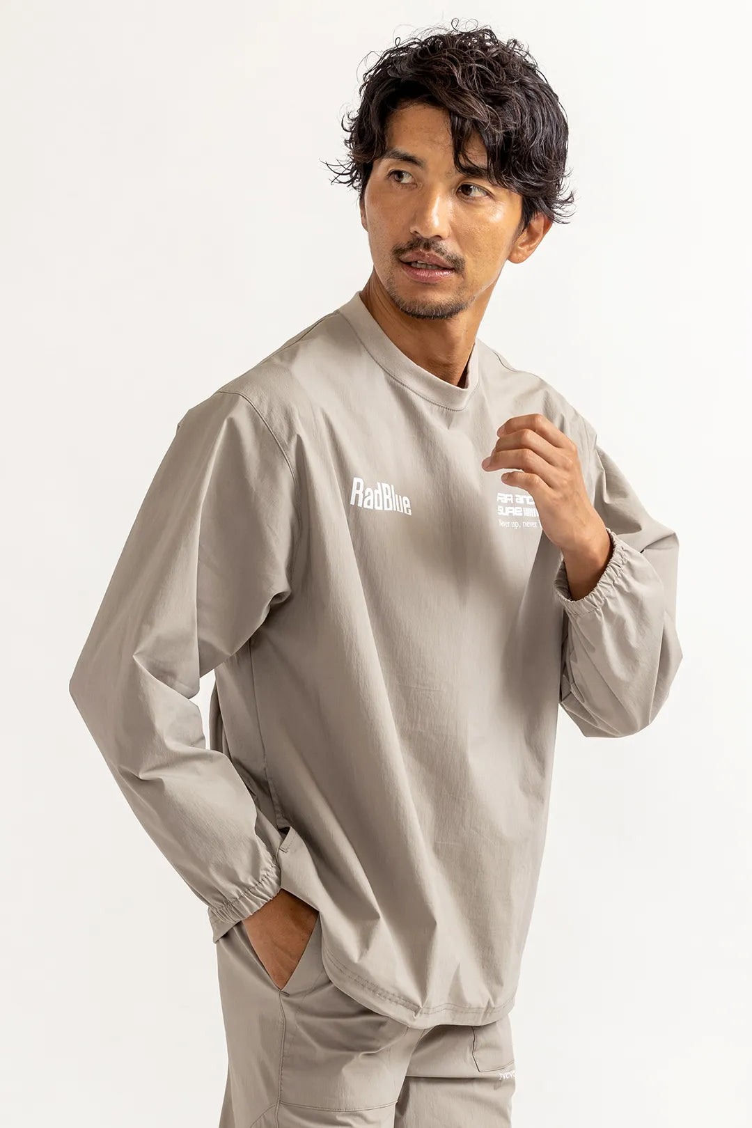 Tech cotton nylon pullover
