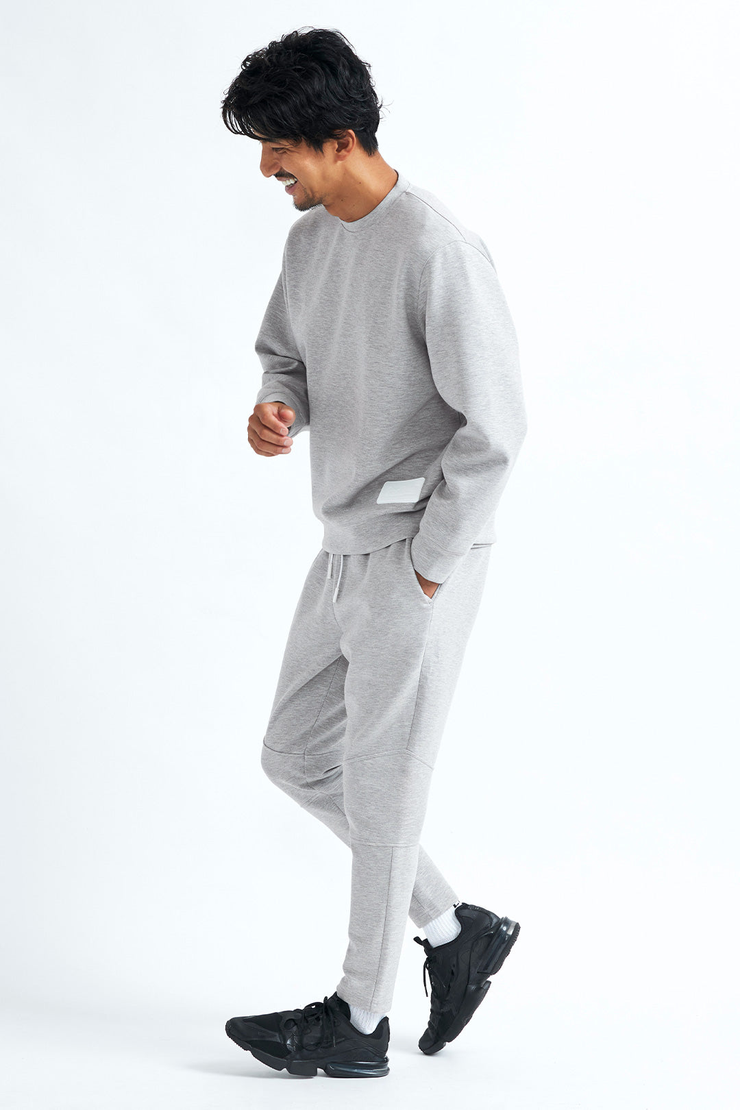 エアテンション®SweatshirtサルエルPants