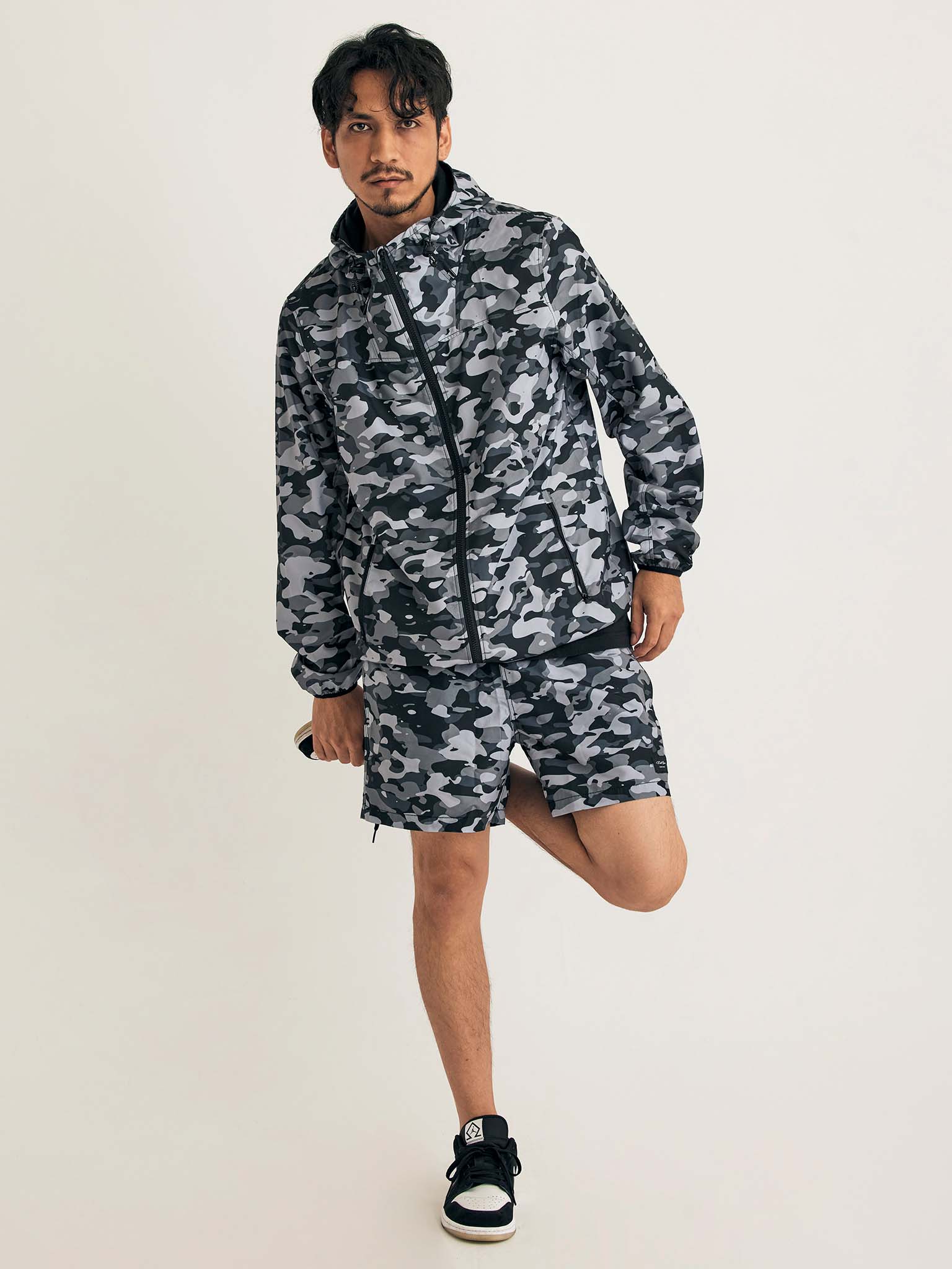 マウンテンパーカー【CAMO】