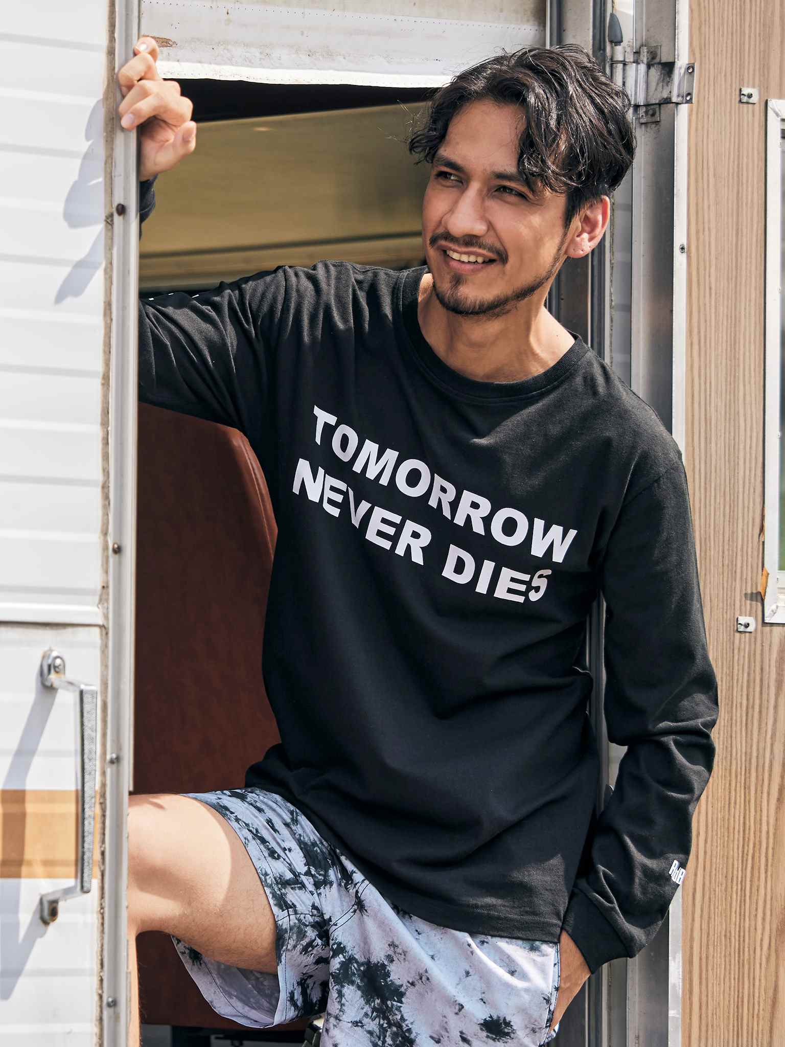 Radblue Long Sleeve Tee [T-N-D]